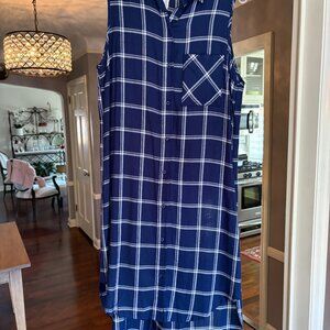 NWT Evereve Allison Joy Navy Plaid Windowpane Shirt Dress. Size S